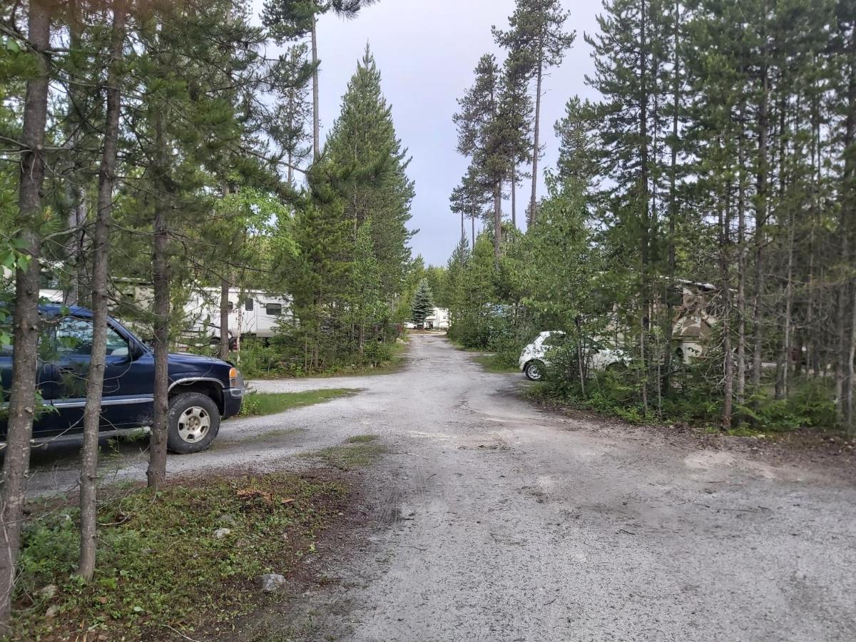 Blue River Cabins & Campgrounds Esterno foto