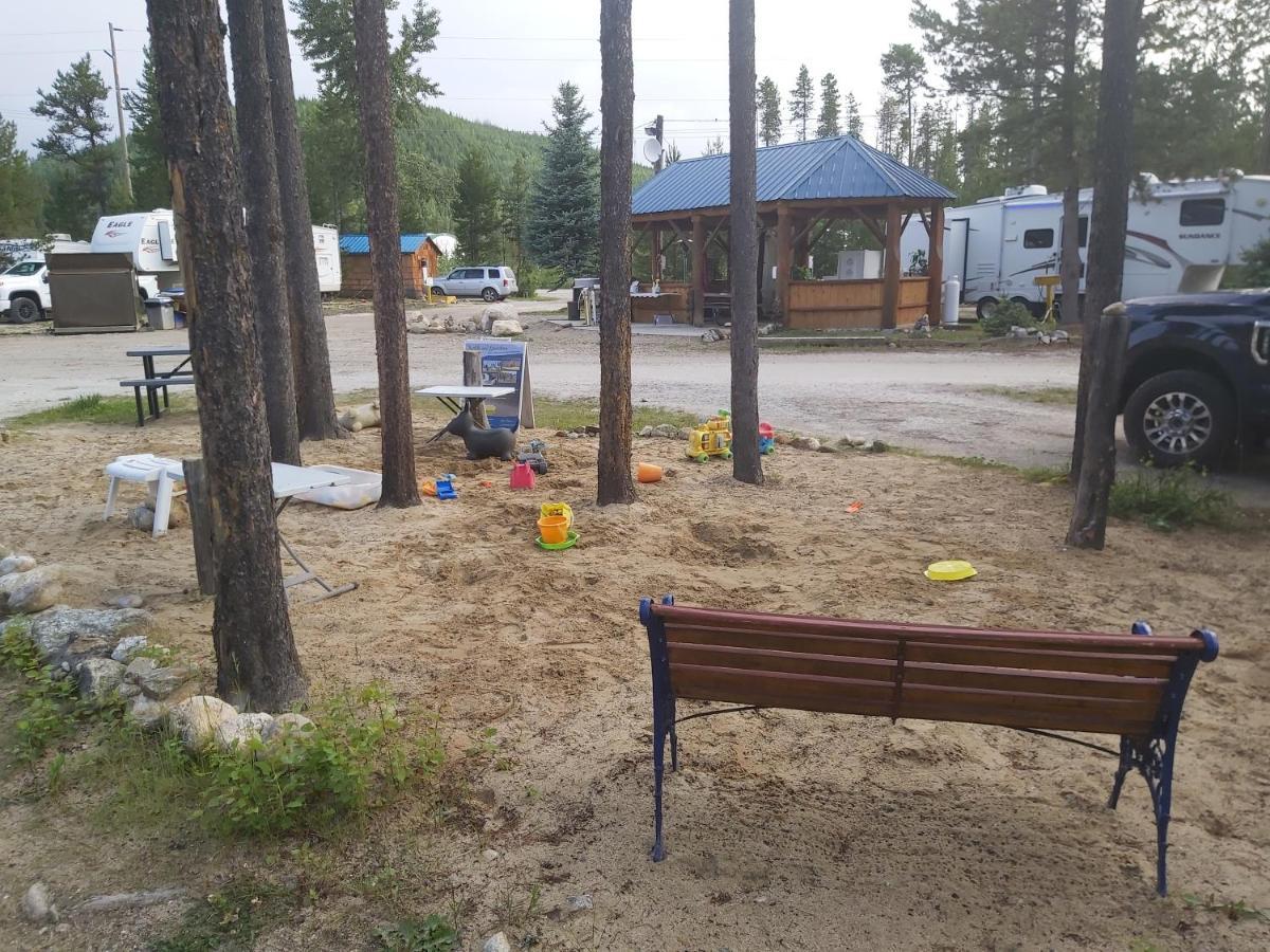 Blue River Cabins & Campgrounds Esterno foto